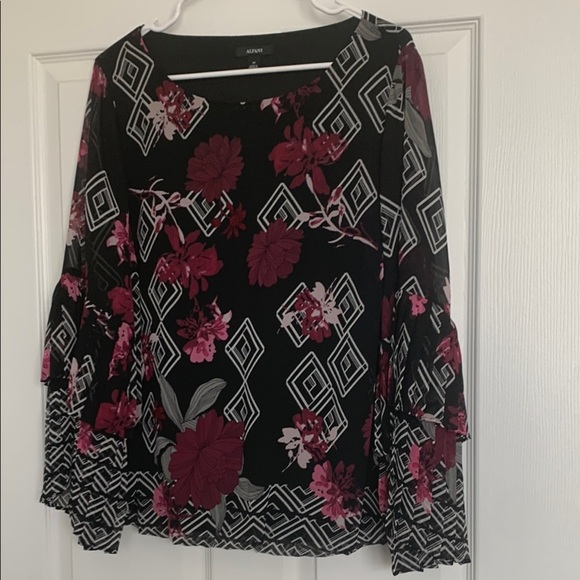 Alfani Gray and Silver Long Sleeve Ruffled Blouse - Picture 1 of 9